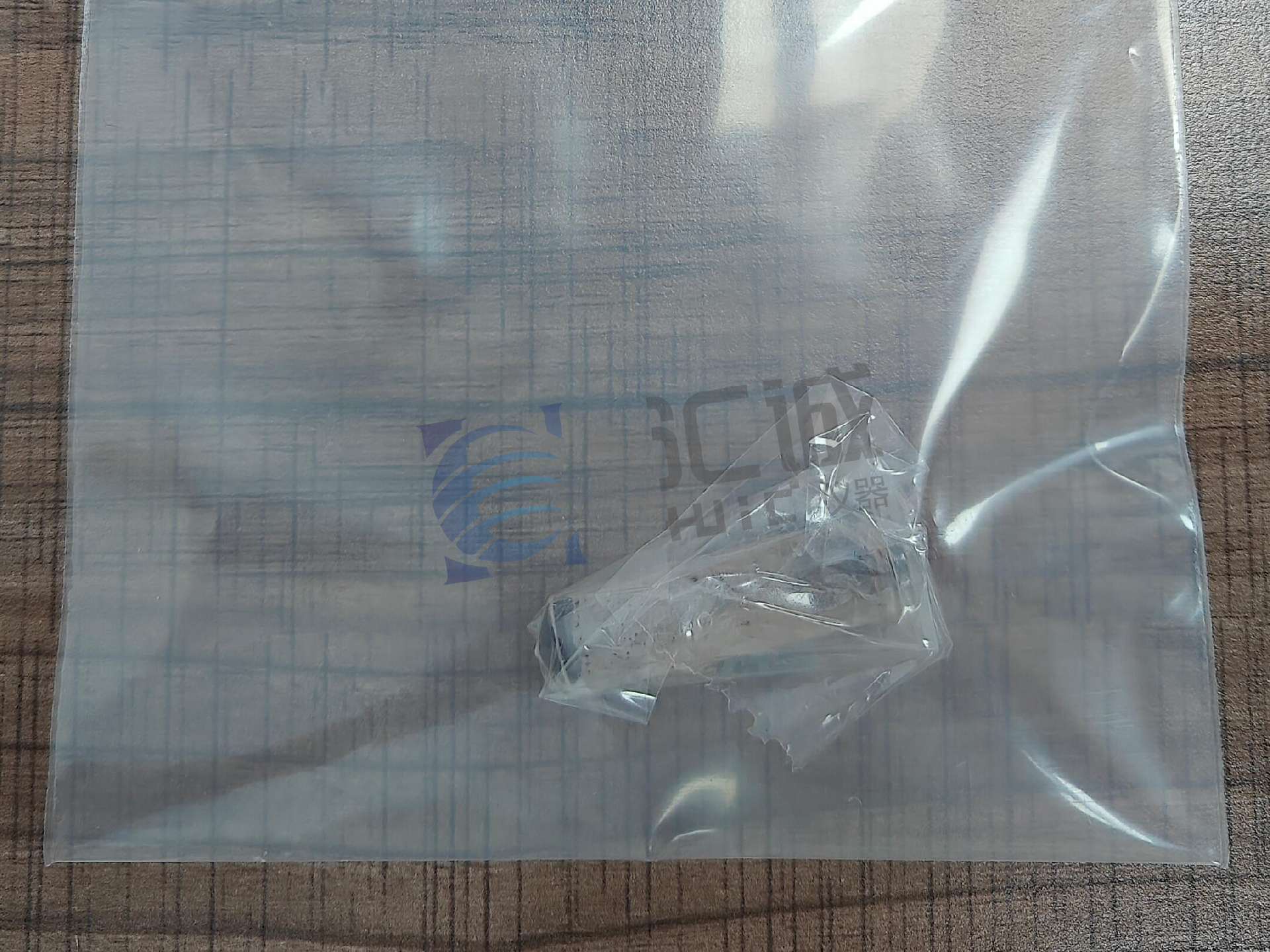混合物樣品水、四氧化三鐵粉末、油酸.png